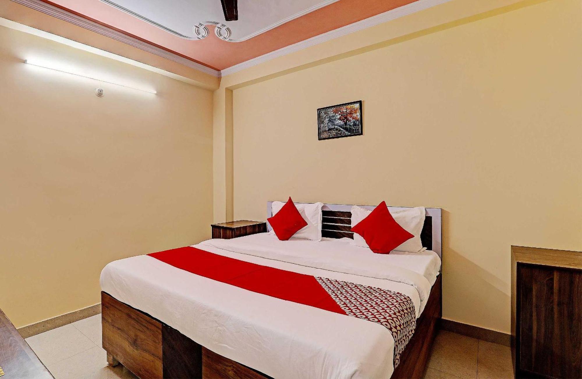 Super Hotel O Fort Inn Lakhnau Kültér fotó