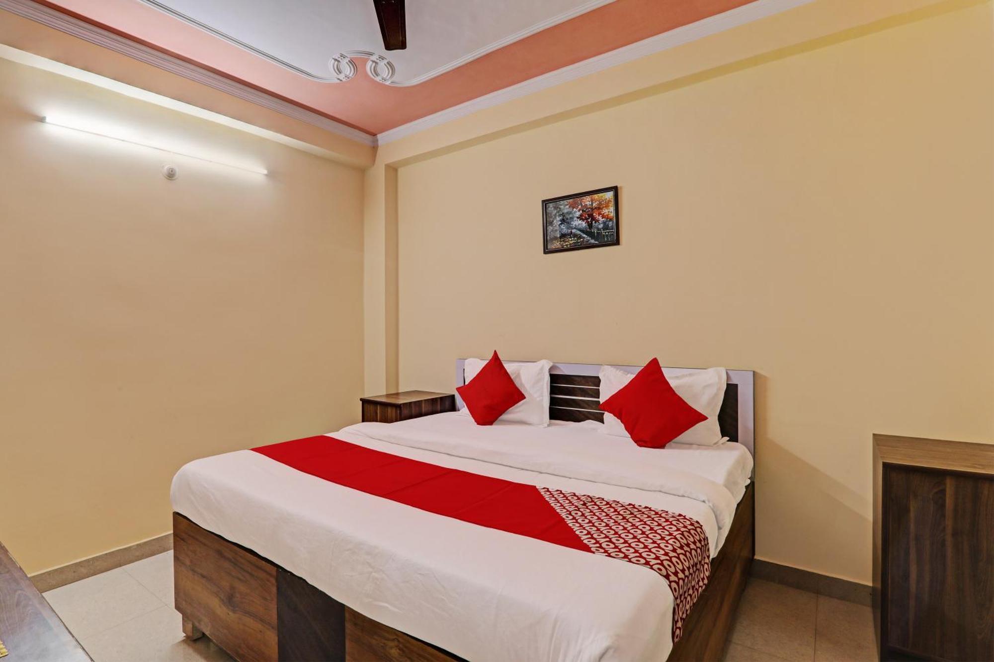 Super Hotel O Fort Inn Lakhnau Kültér fotó